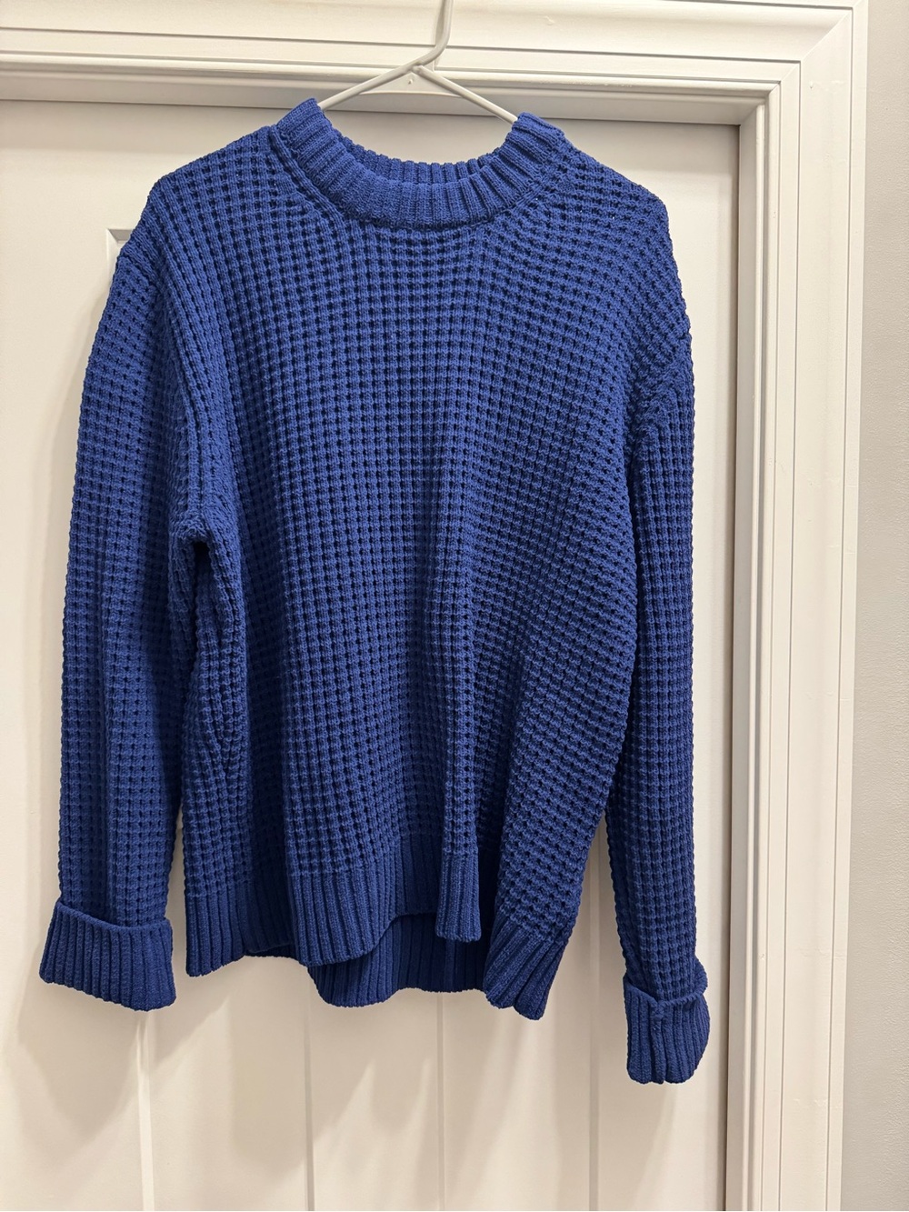 H&M Men's Royal Blue Waffle Knit Crewneck Sweater